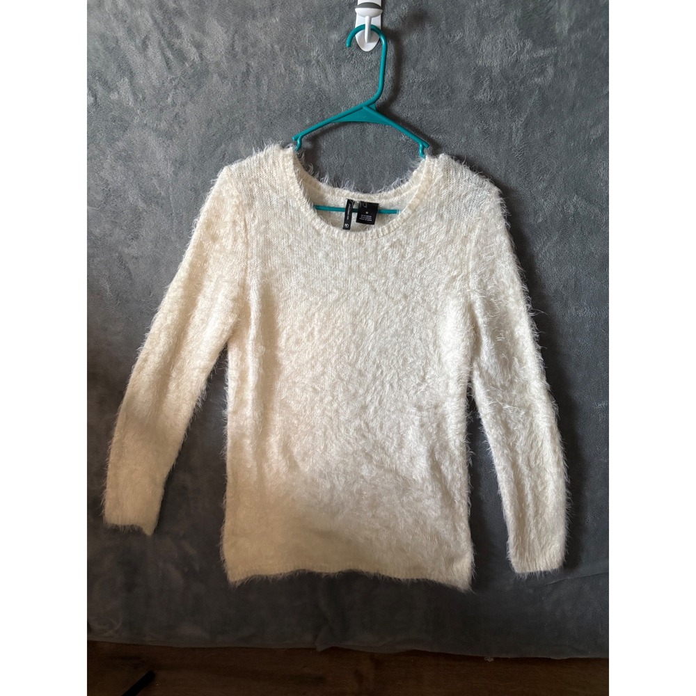 New Directions Ivory Fuzzy Eyelash Knit Sweater Womens Medium Cream Long Sleeve